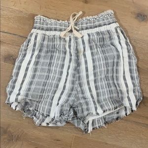 URBAN OUTFITTERS STRIPED DRAW STRING SHORTS